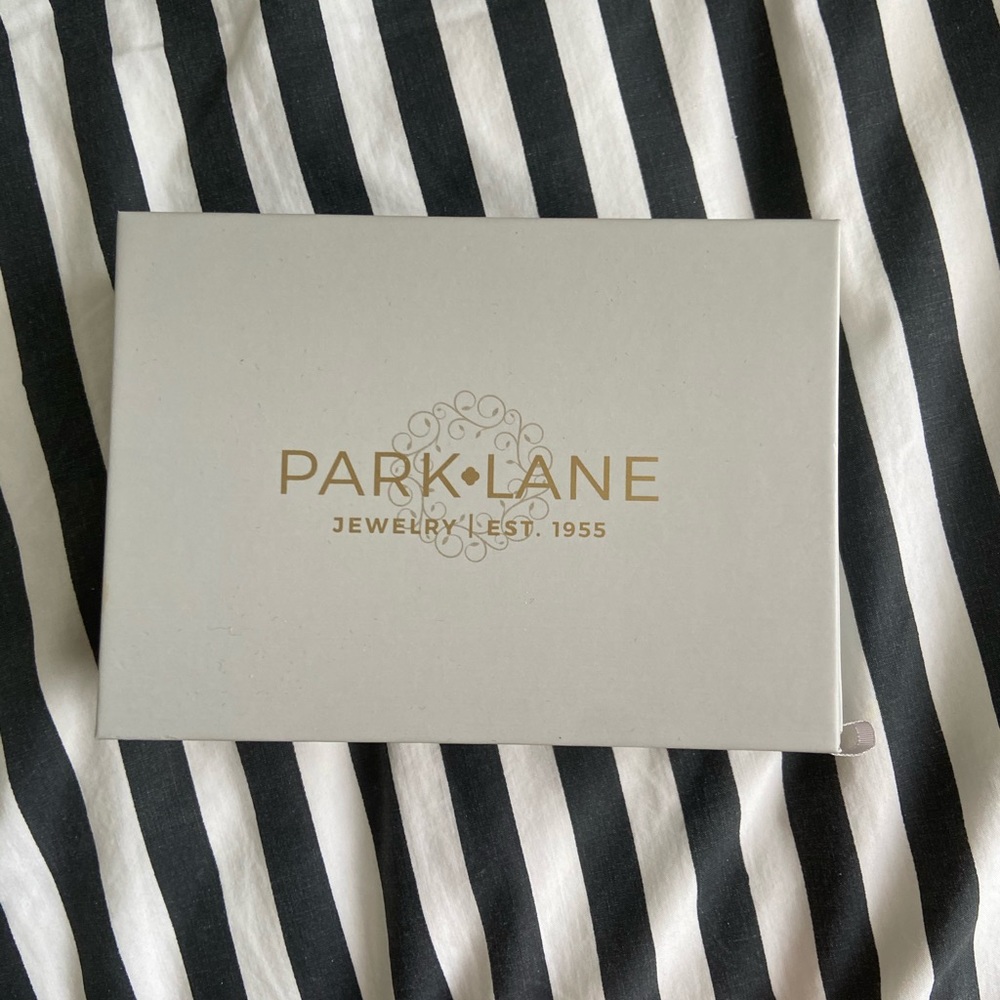 BRAND NEW Parklane Bracelet - Picture 2 of 6